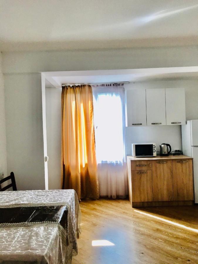 Zviad Guest House Borjomi Bagian luar foto