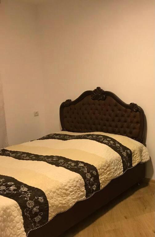 Zviad Guest House Borjomi Bagian luar foto