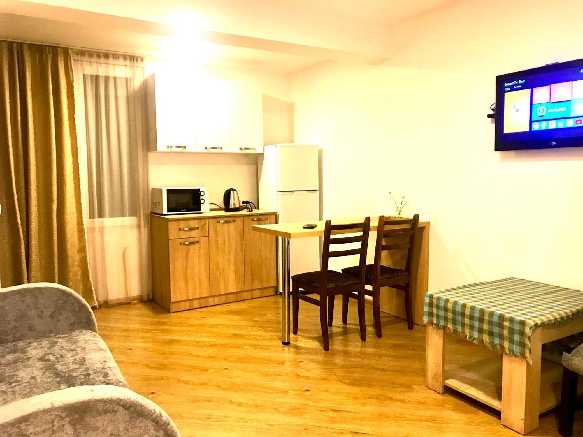 Zviad Guest House Borjomi Bagian luar foto